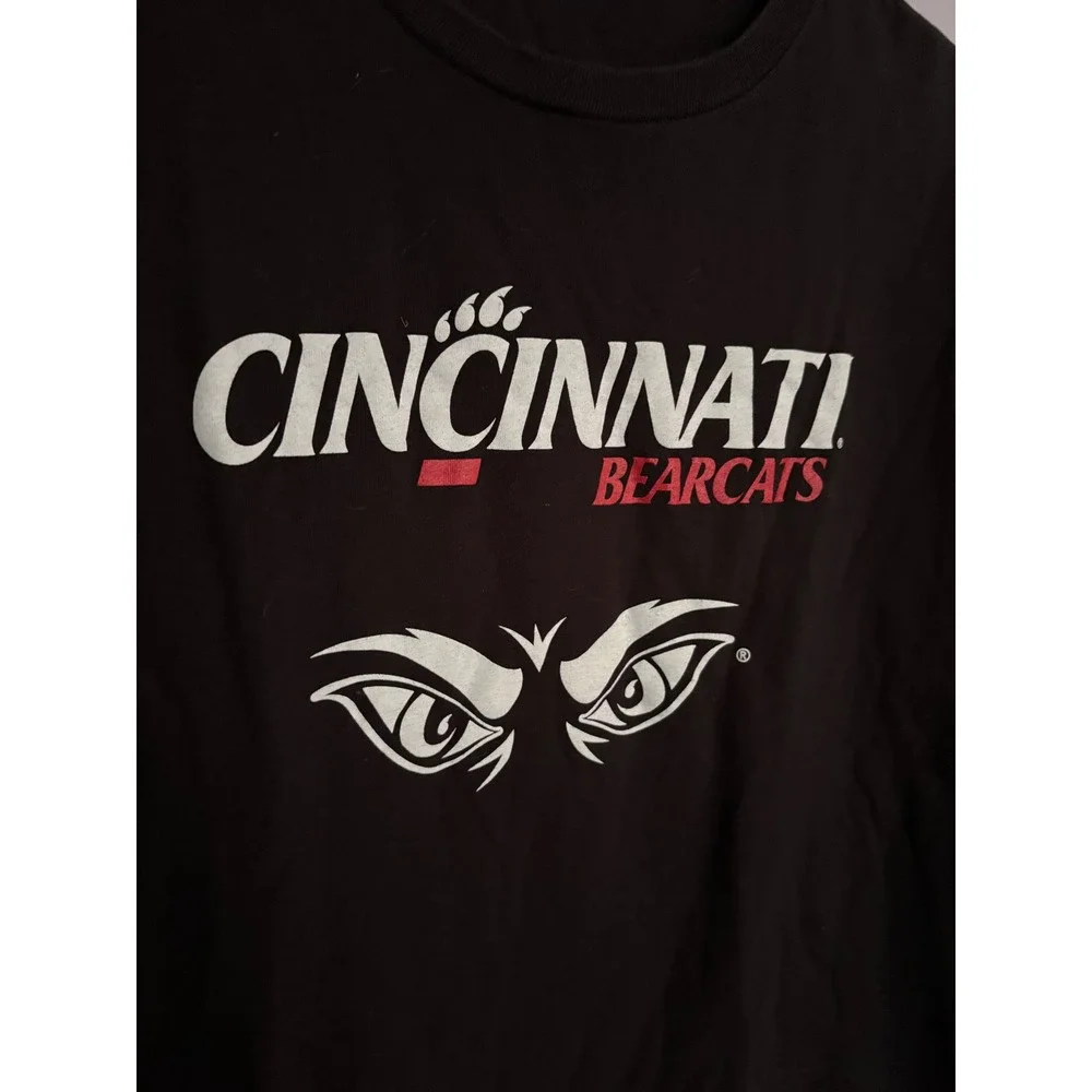 Cincinnati Bearcats T-Shirt Mens Small - Med NCAA College‎ Graphic Tee UC Eye